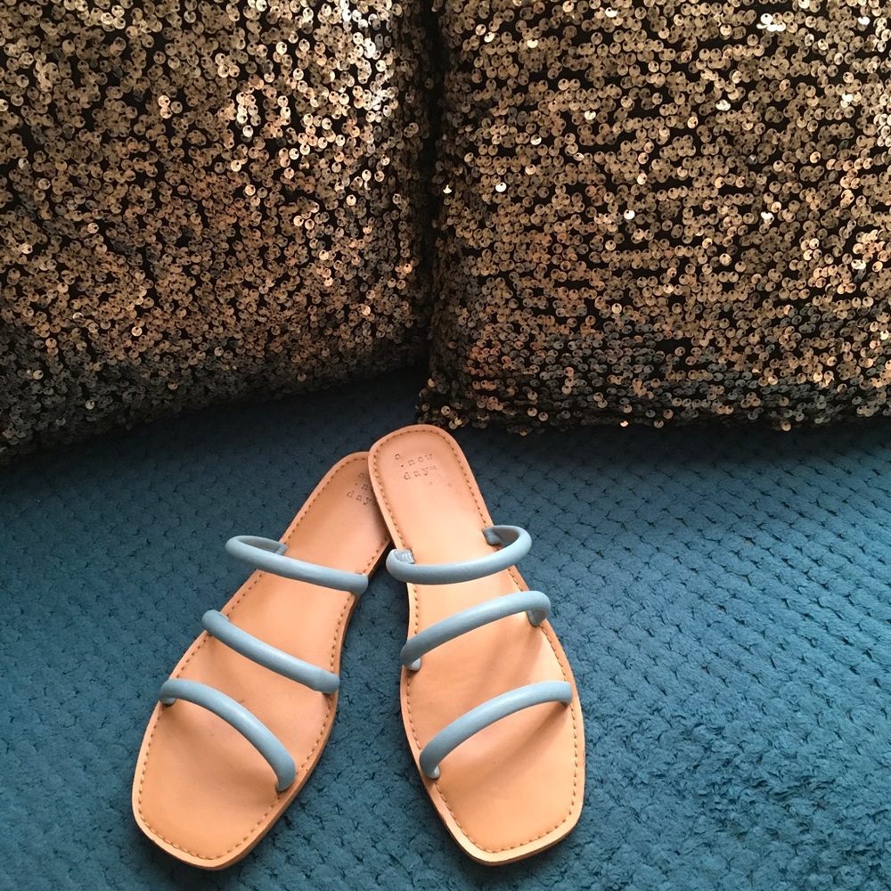Women's Blue Strappy Slide Sandals, worn 1 time! Size 8